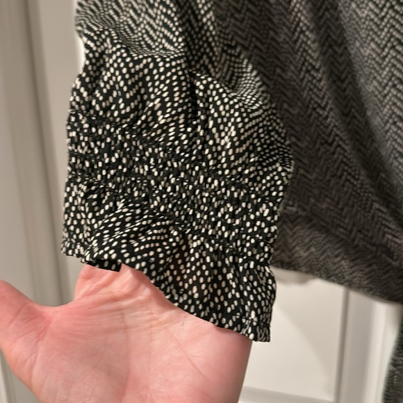 Veronica M. Top - Picture 3 of 5